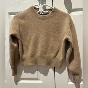 ARITZIA BABATON cropped 100% cashmere tan scoop neck sweater (S)